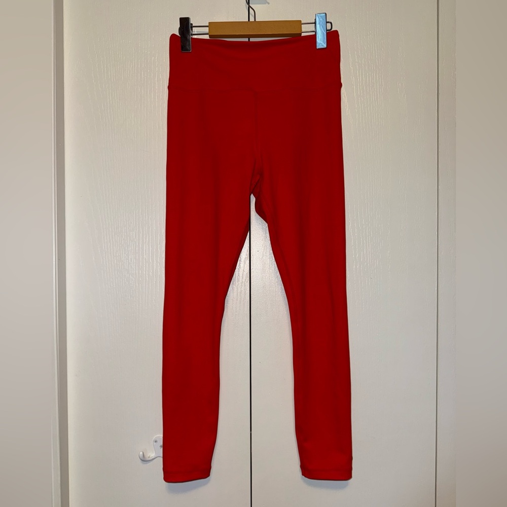 ZYIA Red Ascend Hi-rise Capri 20"